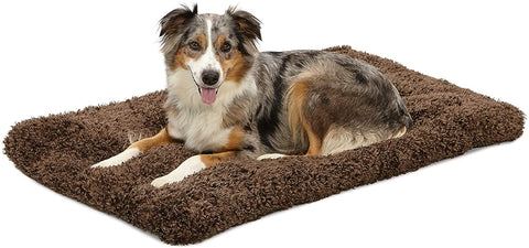 Deluxe Dog Beds | Super Plush Dog & Cat Beds Ideal for Dog Crates | Machine Wash & Dryer Friendly, 1-Year Warranty, Mocha, 18 In